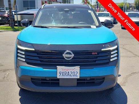 Used 2025 Nissan Kicks SR FWD image 34