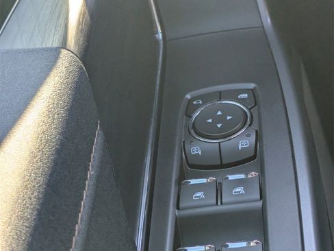 New 2025 Ford F150 Lariat w/ Equipment Group 502A High image 29