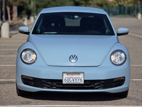 Used 2012 Volkswagen Beetle 2.5 FWD image 26