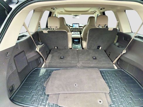 Certified 2020 Lincoln Aviator Reserve w/ Equipment Group 202A AWD/4WD image 27