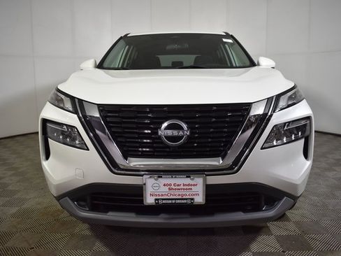 Certified 2023 Nissan Rogue SV image 2