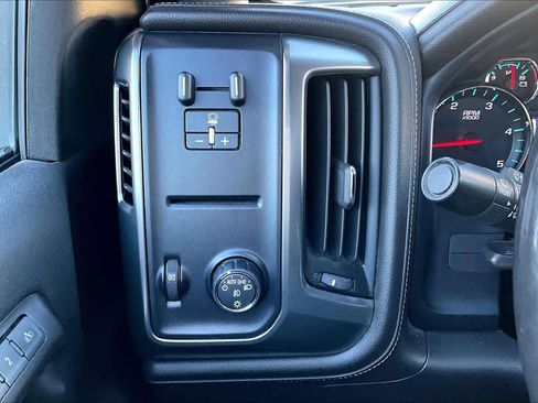 Used 2019 Chevrolet Silverado 2500 LTZ w/ Duramax Plus Package image 34