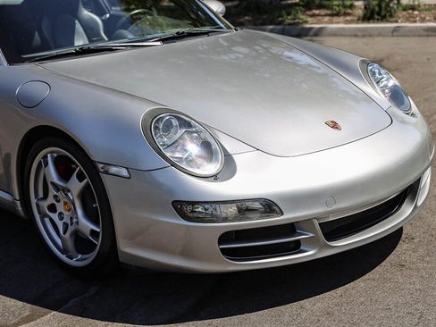 Used 2006 Porsche 911 Carrera S RWD image 9