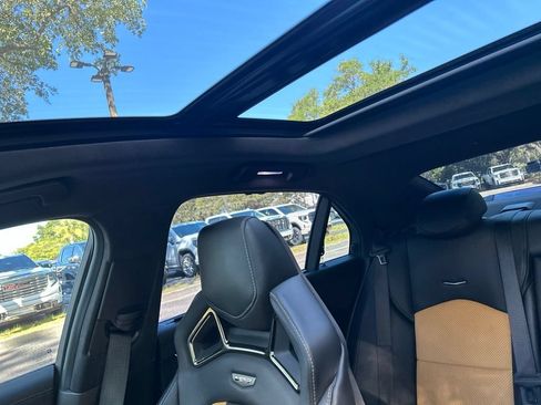 Used 2019 Cadillac CTS V w/ Carbon Fiber Package RWD image 11