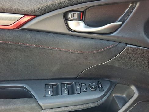 Used 2019 Honda Civic Type R image 14