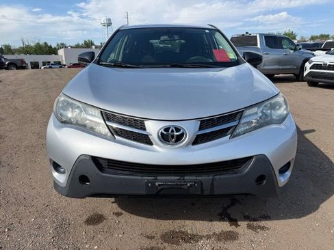 Used 2014 Toyota RAV4 LE AWD/4WD image 9