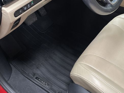 Used 2023 Acura MDX FWD w/ Technology Package image 17