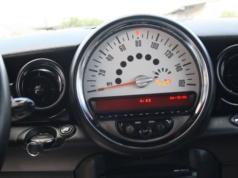 Used 2011 MINI Cooper S FWD image 17
