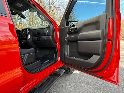 Used 2019 Chevrolet Silverado 1500 Custom Trail Boss image 24