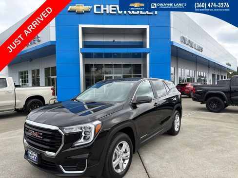 Used 2024 GMC Terrain SLE AWD/4WD image 1