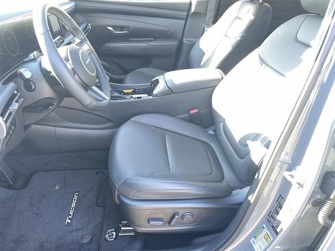 Used 2025 Hyundai Tucson SEL image 13