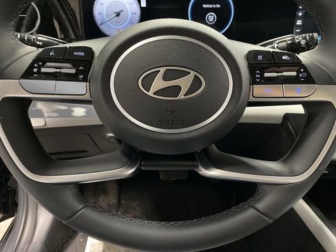 New 2026 Hyundai Elantra Limited image 17