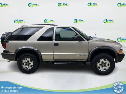 Used 2001 Chevrolet Blazer LS w/ Preferred Equipment Group AWD/4WD image 4
