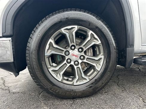 Used 2019 GMC Sierra 1500 SLE w/ SLE Value Package image 12