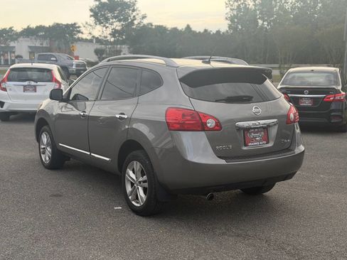 Used 2012 Nissan Rogue SV AWD/4WD image 4