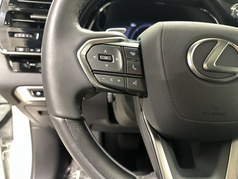 Certified 2025 Lexus RX 350h AWD/4WD image 19