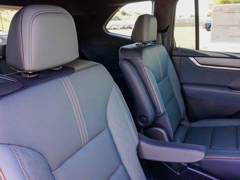 New 2026 GMC Acadia AT4 image 11