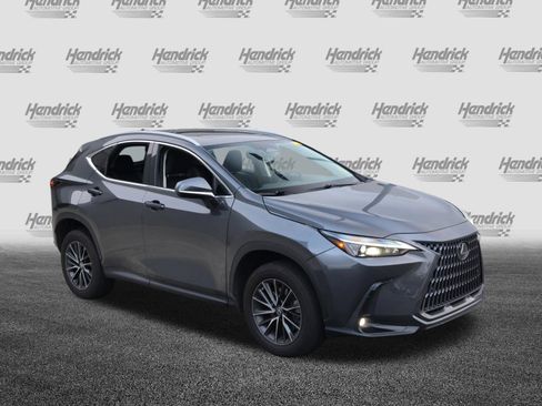 Used 2022 Lexus NX 250 FWD image 2