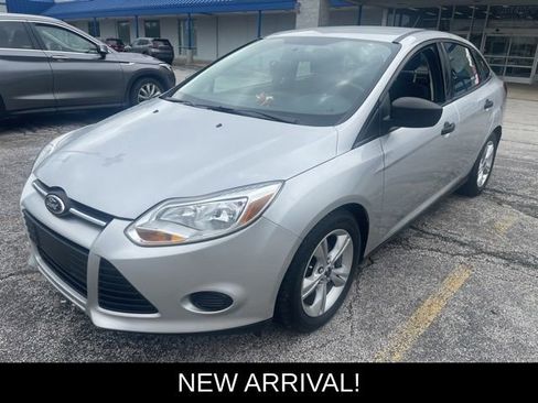 Used 2013 Ford Focus S FWD image 1
