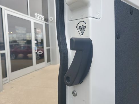 Used 2025 RAM ProMaster 2500 w/ Storage Group image 23