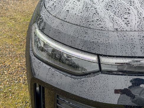 New 2026 Volkswagen Tiguan S image 5