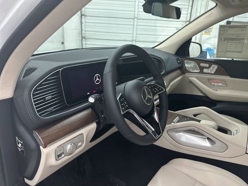 Used 2026 Mercedes-Benz GLE 350 4MATIC image 9