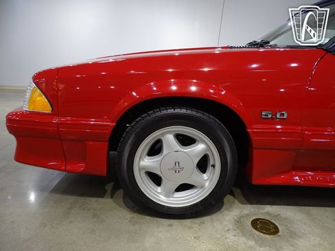 Used 1989 Ford Mustang GT image 29