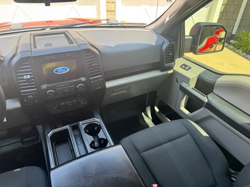 Used 2019 Ford F150 XL w/ Equipment Group 101A Mid AWD/4WD image 12