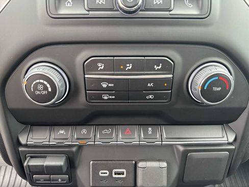 Certified 2024 Chevrolet Silverado 1500 W/T w/ WT Value Package AWD/4WD image 18