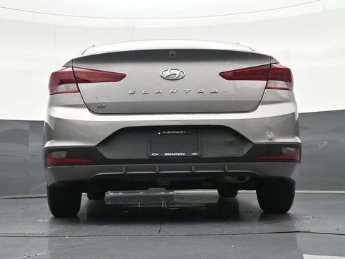 Used 2020 Hyundai Elantra SE image 26