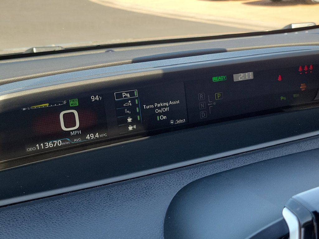 Used 2021 Toyota Prius Prime Limited FWD image 7