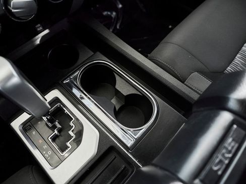 Used 2019 Toyota Tundra SR5 w/ SR5 Upgrade Package AWD/4WD image 37