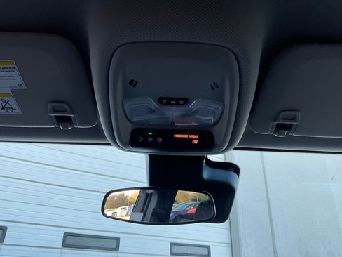 Used 2025 Buick Encore GX Preferred image 14