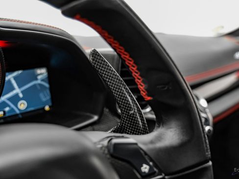 Used 2015 Ferrari 458 Italia Coupe RWD image 54