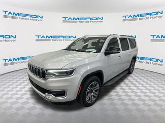Used 2024 Jeep Wagoneer L Series II w/ Flexible Seating Group AWD/4WD video 1