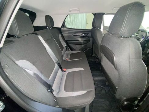 Used 2025 Chevrolet TrailBlazer LT w/ Convenience Package AWD/4WD image 31