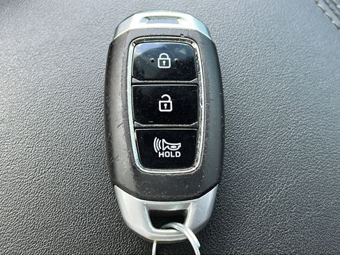 Used 2020 Hyundai Santa Fe SEL FWD image 22