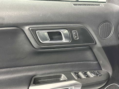 Used 2022 Ford Mustang Premium image 11