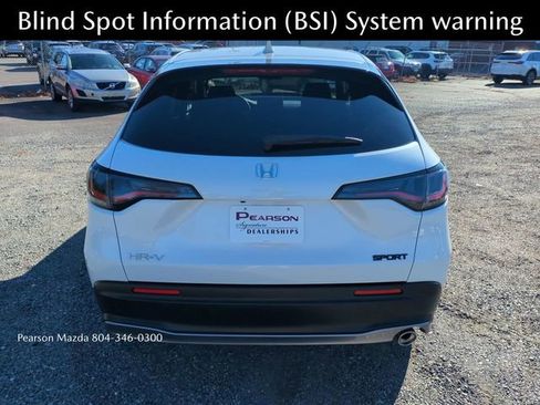 Used 2025 Honda HR-V Sport image 5