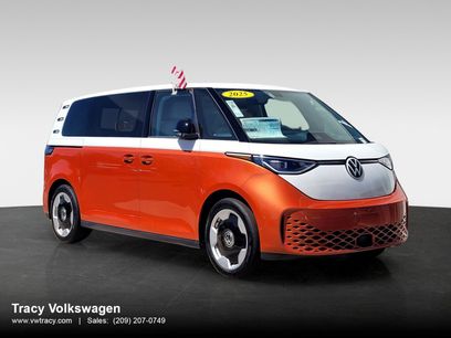 New 2025 Volkswagen ID. Buzz Pro S Plus