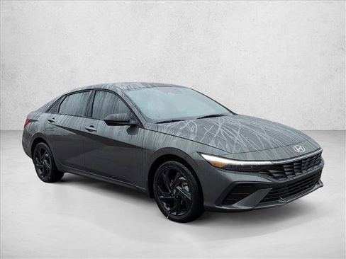 New 2026 Hyundai Elantra Sport image 7