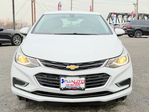 Used 2017 Chevrolet Cruze Premier image 88