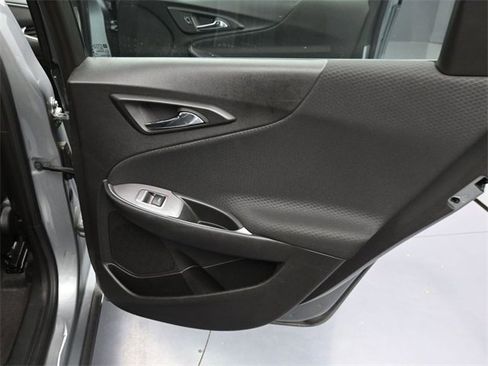 Used 2024 Chevrolet Malibu LT image 30