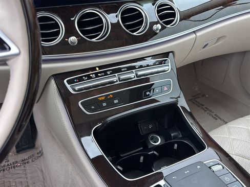 Used 2021 Mercedes-Benz E 450 E 450 image 19