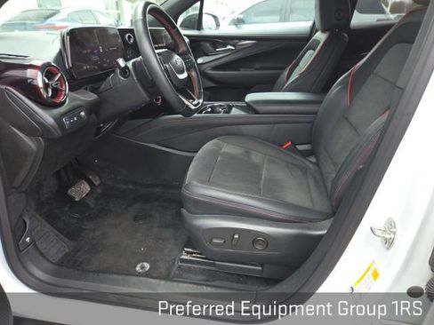 Used 2024 Chevrolet Blazer EV RS image 9