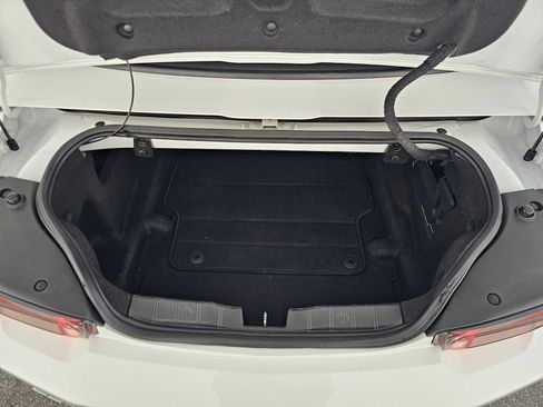 Used 2019 Chevrolet Camaro SS RWD image 14