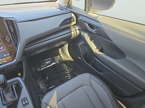 Certified 2024 Subaru Crosstrek 2.5i Limited w/ Popular Package #3A AWD/4WD image 11