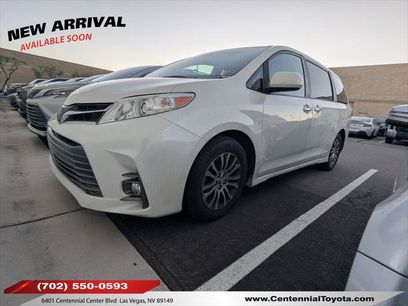 Certified 2020 Toyota Sienna XLE Premium