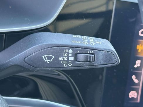 Used 2019 Audi Q3 2.0T Premium w/ Convenience Package image 23