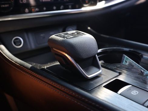 Certified 2023 Nissan Rogue SL image 31